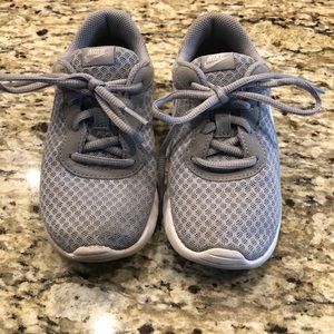Nike Tanjun toddler sneakers size 12c